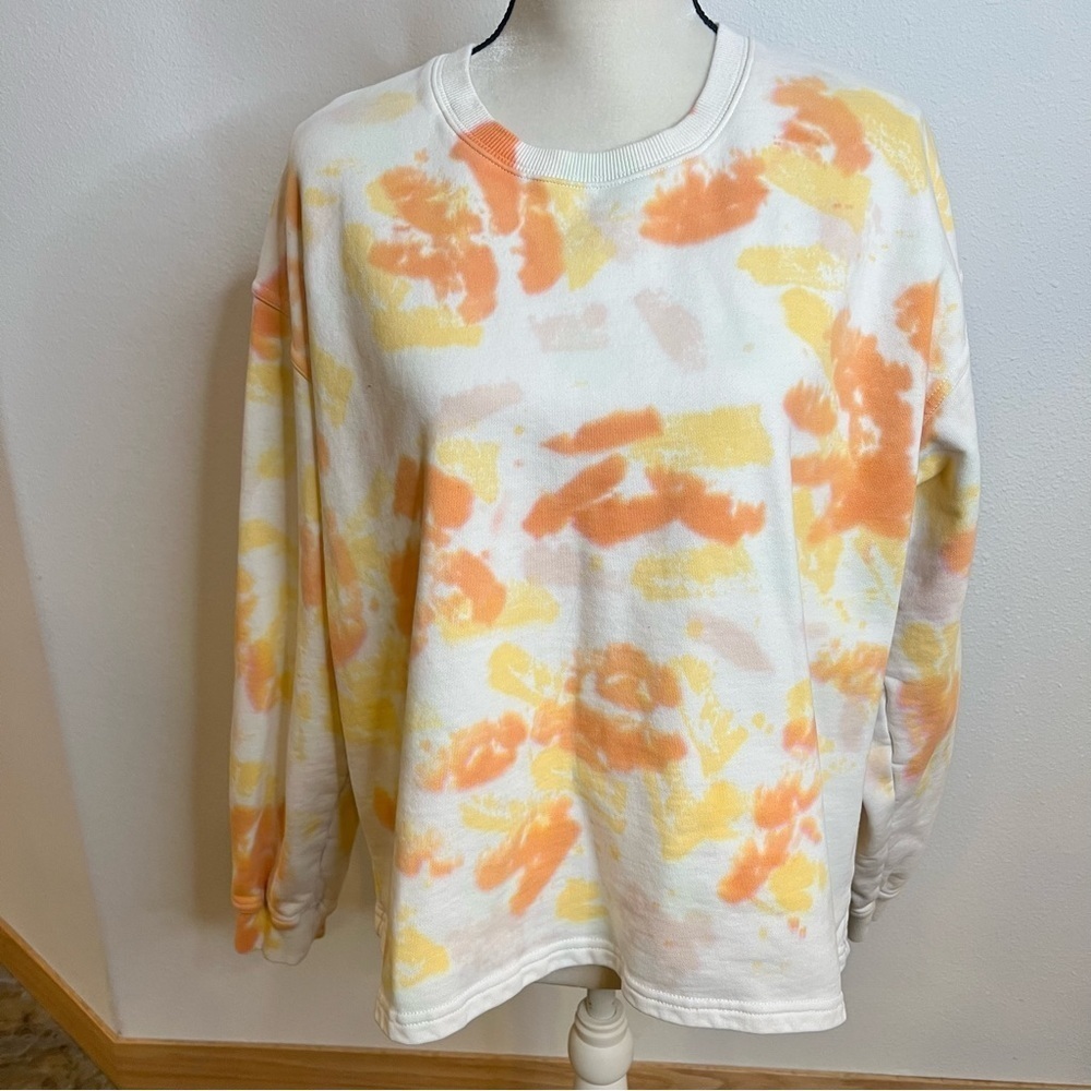 Le Lis Collection Orange/Yellow Tie Dye Womens Medium Crew Neck Sweatshirt